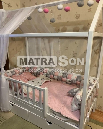 Кровать детская из ольхи Домик , Фото № 1 - matrason.ua